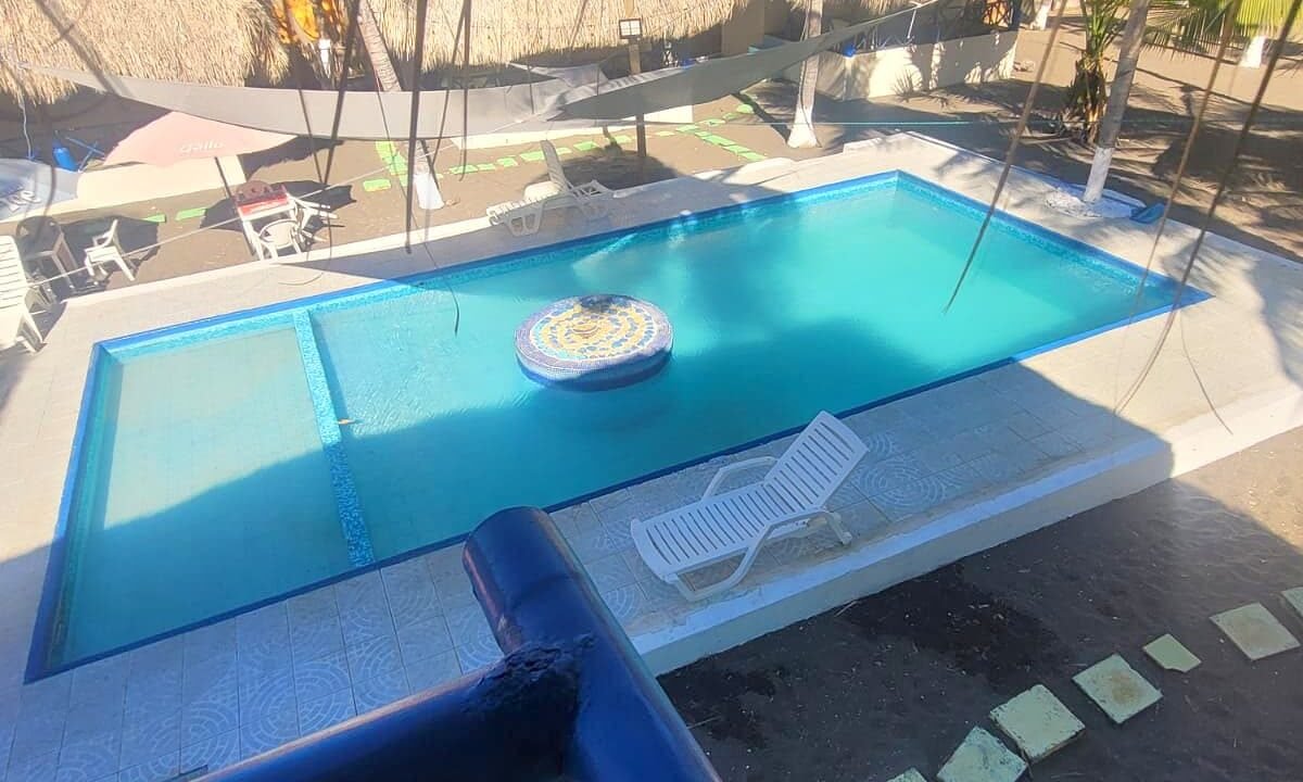 Hotel con Amplio Terreno en El Jiote, Las Lisas Oportunidad de Inversión (16)