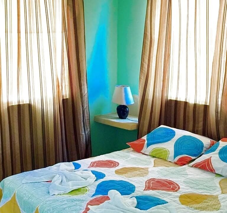Hotel con Amplio Terreno en El Jiote, Las Lisas Oportunidad de Inversión (6)