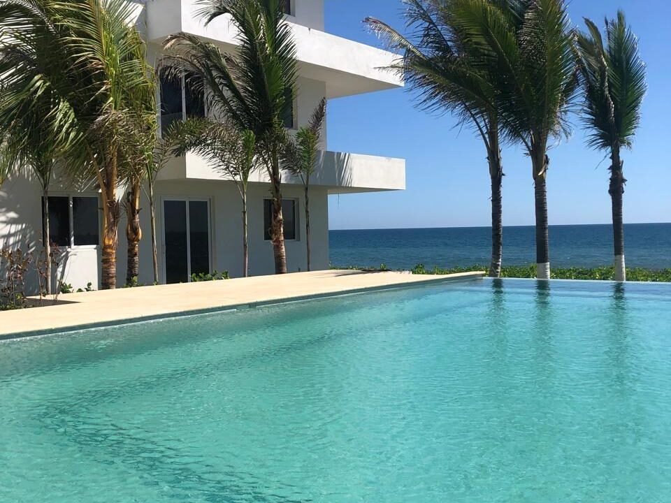 Monterrico Apartamentos Frente al Mar CON Título de Propiedad en Venta (15)