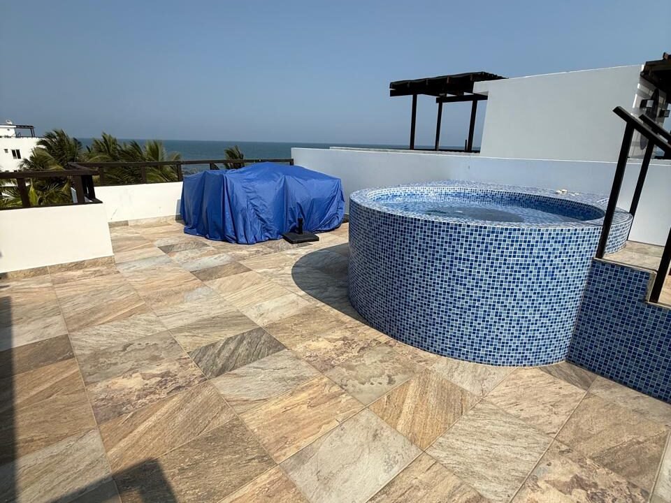 Penthouse en El Muelle Linda Vista al Mar Jacuzzi Privado (1)