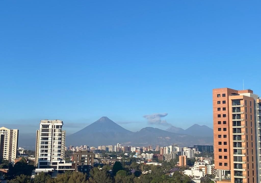Penthouse en Midori Zona 15 3 Habitaciones con Balcón Privado Ciudad de Guatemala x (16)