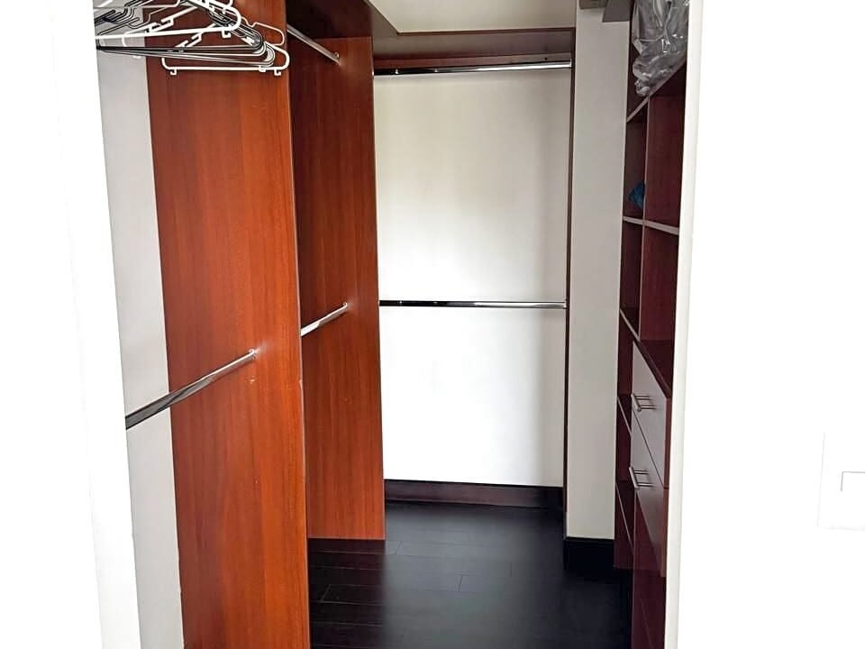 Apartamento en Zona 14 Edificio Catania 3 Dormitorios Ciudad de Guatemala (9)