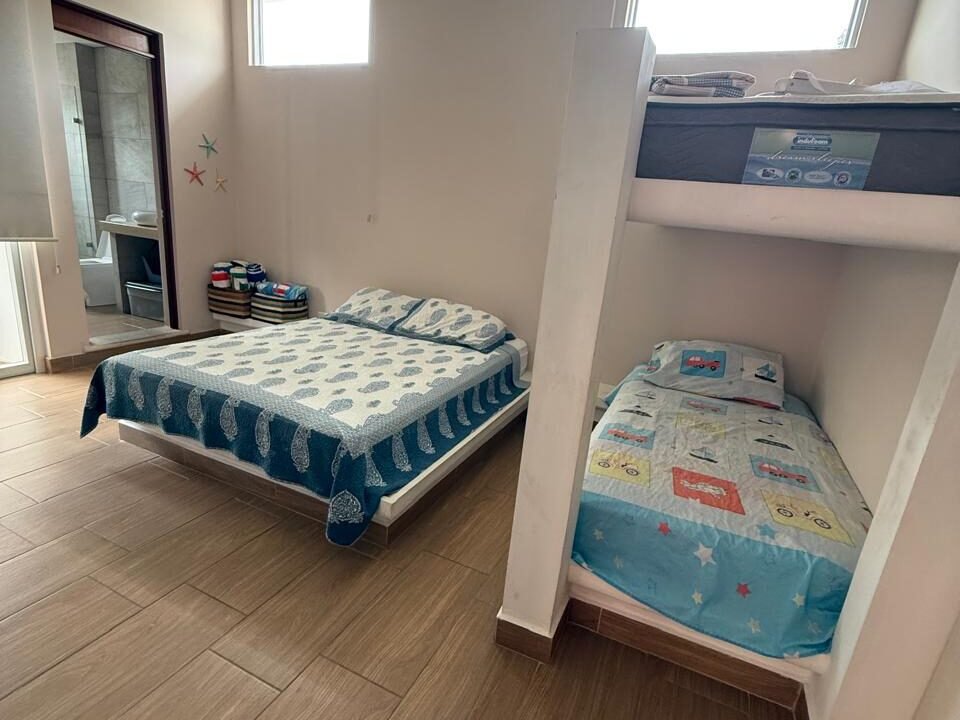 Casa en Likin Amplia Acceso a Canal Equipada (12)