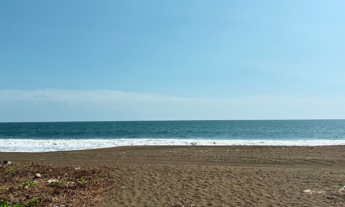 Casa en Monterrico KM 155 Frente al Mar Casa de Playa Española (14)