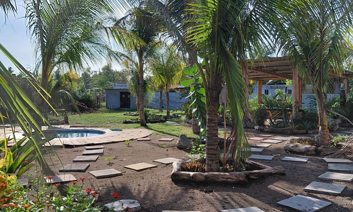 Terreno en El Paredón Habitación y Piscina Excelente ubicación (3)