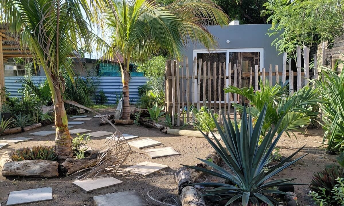 Terreno en El Paredón Habitación y Piscina Excelente ubicación (5)