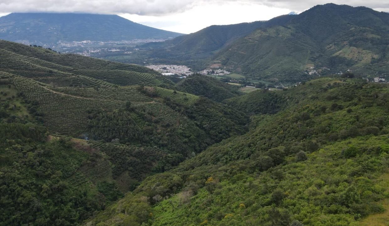 Terreno en Pastores Excelente Propiedad Para Desarrollo Antigua Guatemala (3)