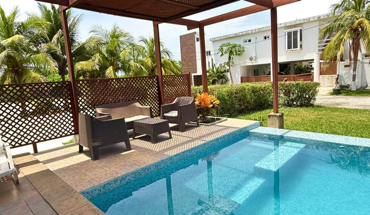 Casa Frente al Mar con Título de Propiedad Monterrico (8)
