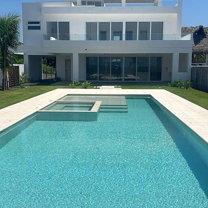 Casa en Condominio Lindamar Frente al Mar Chulamar (17)