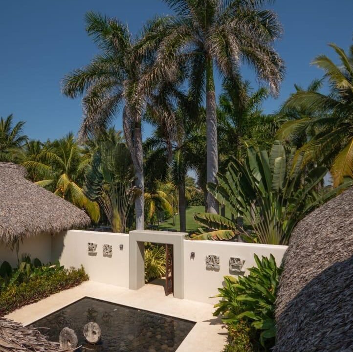 Casa en Monterrico KM 18 Frente al Mar Piscina Infinita (22)
