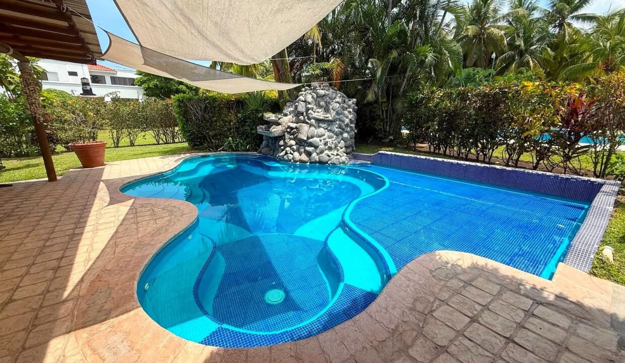 Casa en Villas del Pacífico Piscina Propia Chulamar (14)