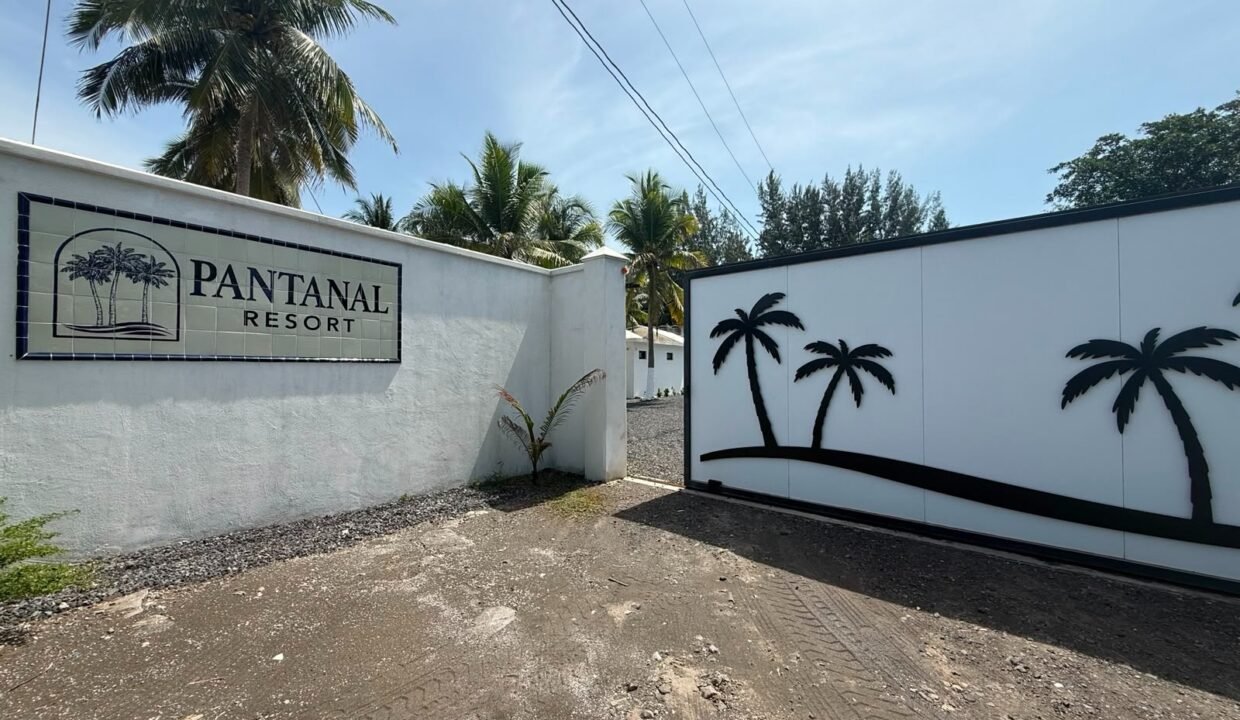 Hotel El Pantanal Bungalows y Restaurante Monterrico (4)