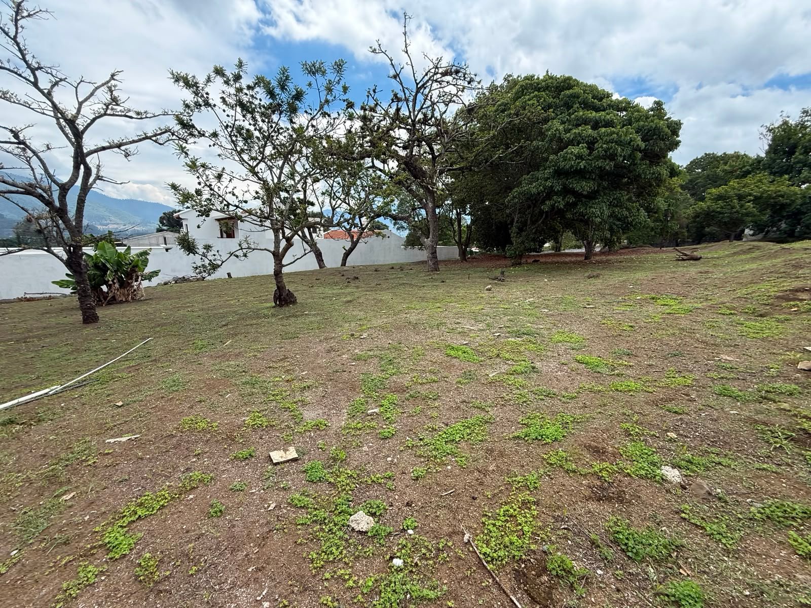 Terreno en Antigua Guatemala | En Condominio Finca de Santa Delfina - Image 5