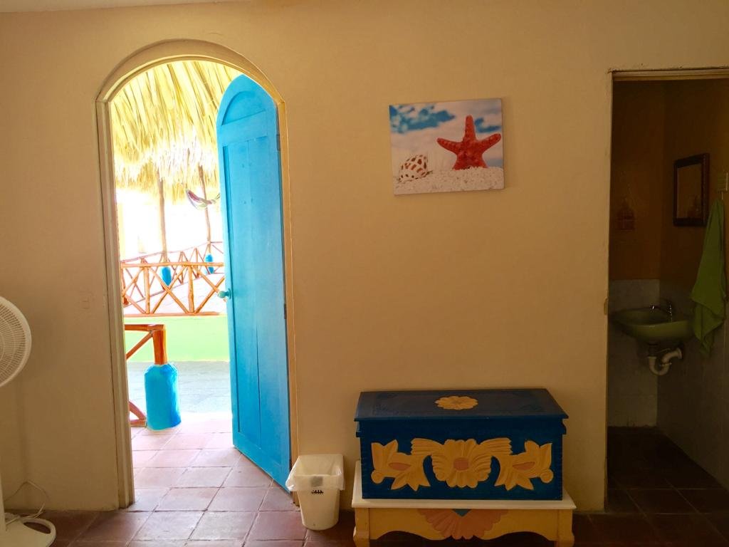 Casa en Las Lisas |  Frente al Mar | Propiedad Multifamiliar con Piscina - Miniatura 12