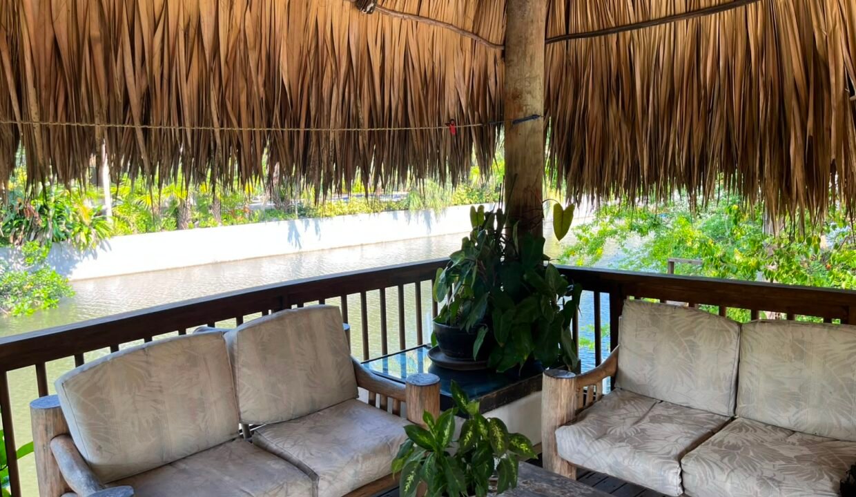Casa en Likin Acceso a Canal Amplia Piscina y Lindo Jardín (22)