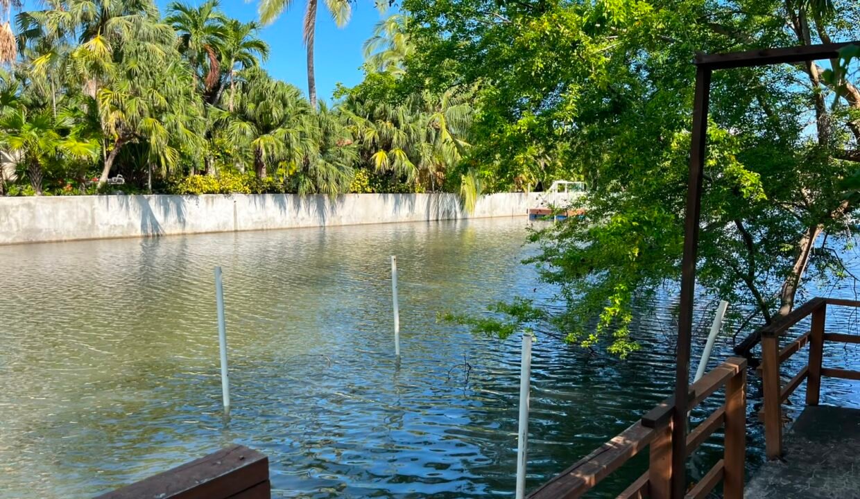 Casa en Likin Acceso a Canal Amplia Piscina y Lindo Jardín (26)