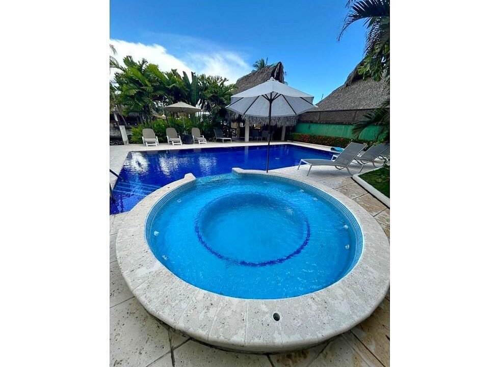 Casa en Likin Amueblada con Piscina y Jacuzzi (6)