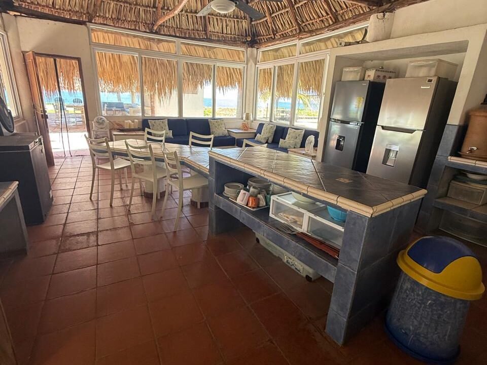 Casa en Monterrico Frente al Mar Piscina con Vista al Mar (10)