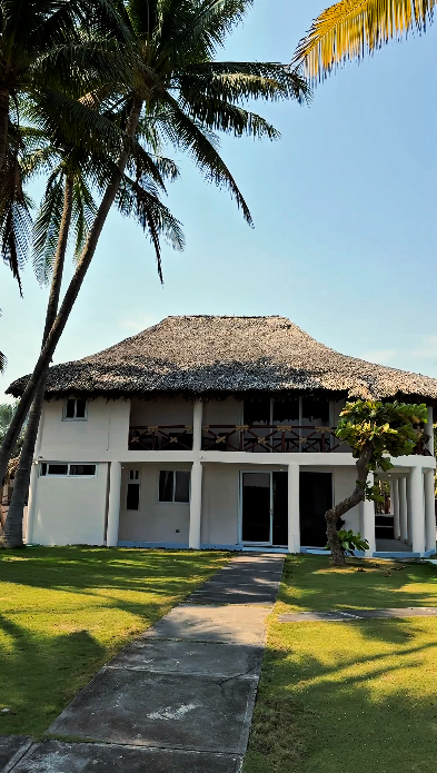 Casa Frente al Mar En El Cebollito, Monterrico (1) portada