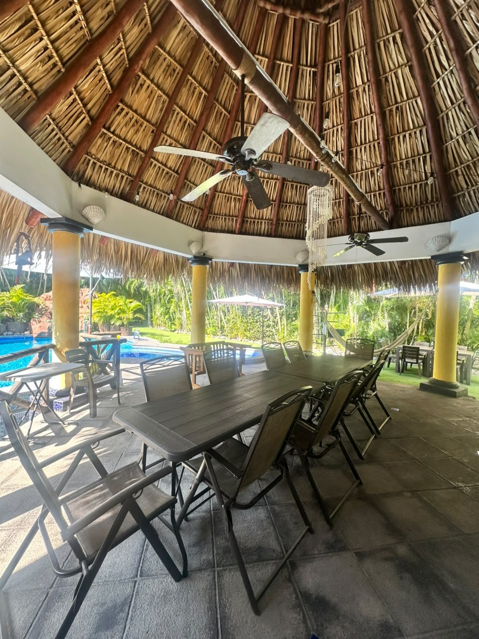 Casa en All Seasons | Piscina Propia con Lagartera y Jacuzzi - Miniatura 8