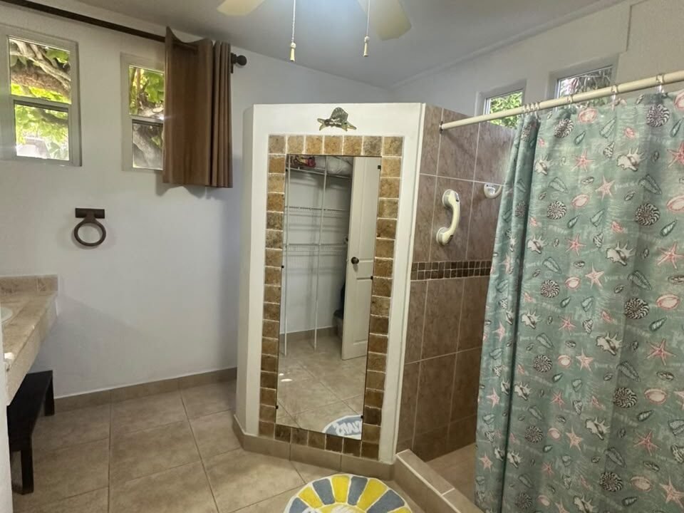 Casa en All Seasons Piscina Propia con Lagartera y Jacuzzi (28)