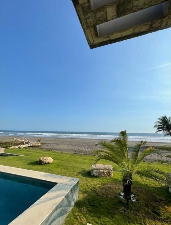 Casa en Juan Gaviota Frente al Mar Infinity Pool (16)