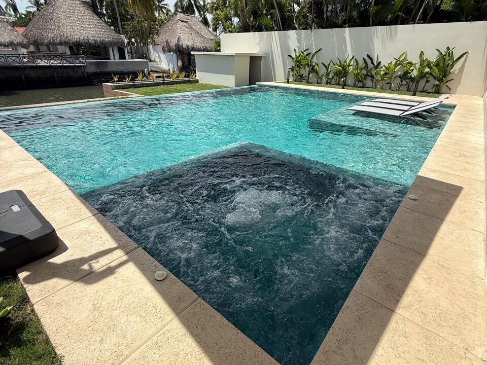 Casa en Likin Moderna Remodelada (5)