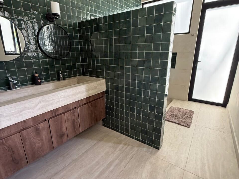 Casa en Likin Moderna Remodelada (6)