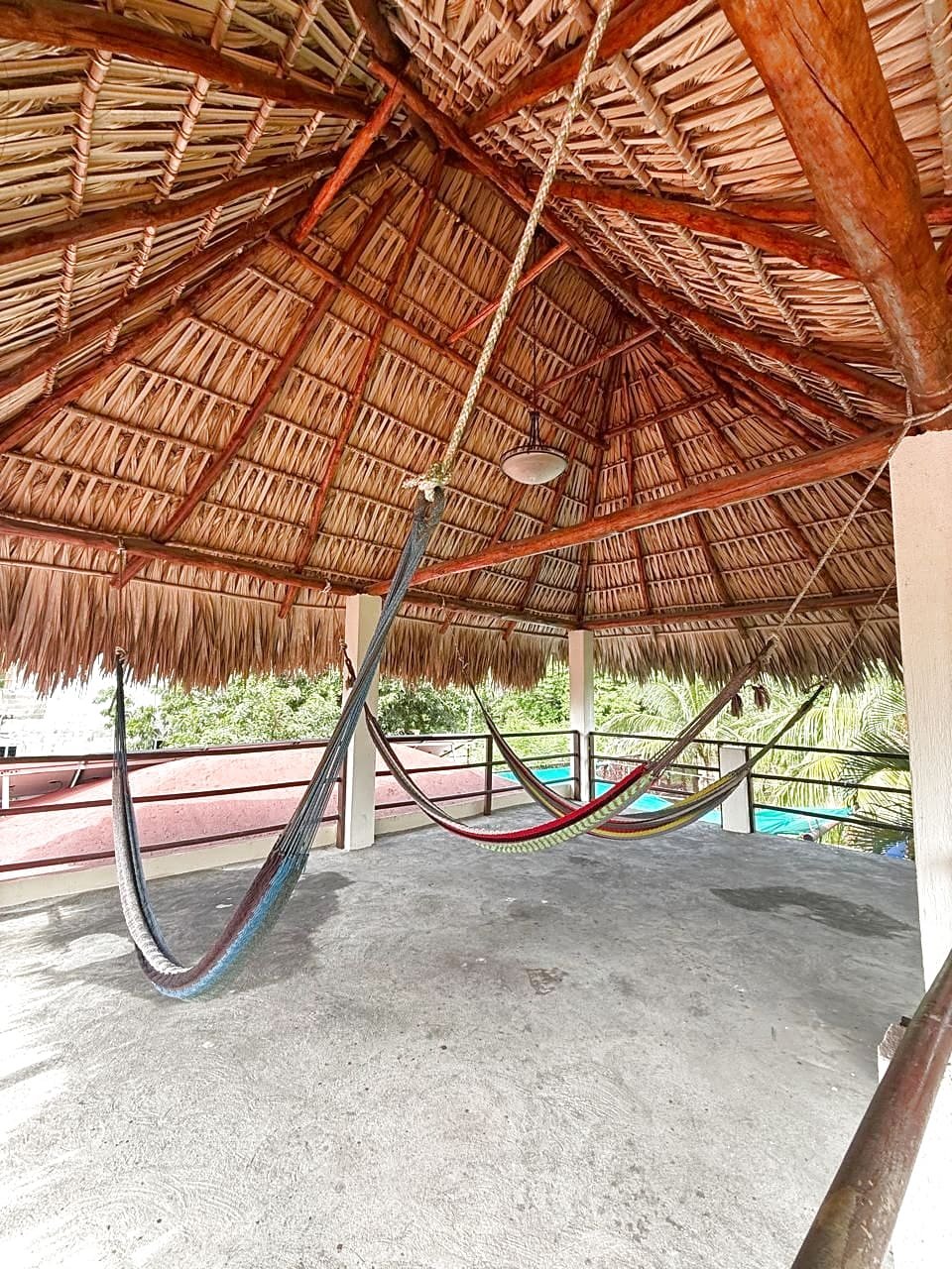 Casa en Monterrico | Amplia Piscina - Image 1