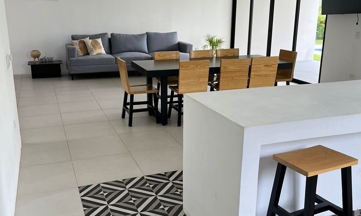 Casa en Puerta del Mar Acceso al Mar Diseño Moderno (24)