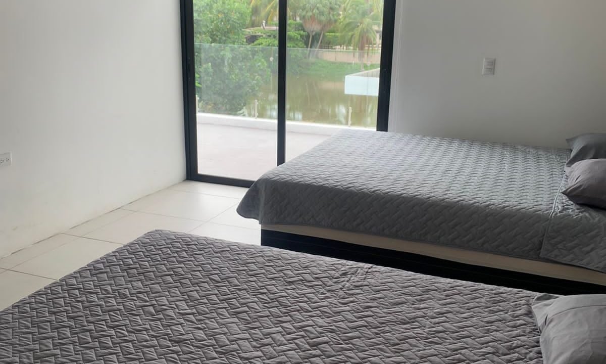 Casa en Puerta del Mar Acceso al Mar Diseño Moderno (9)
