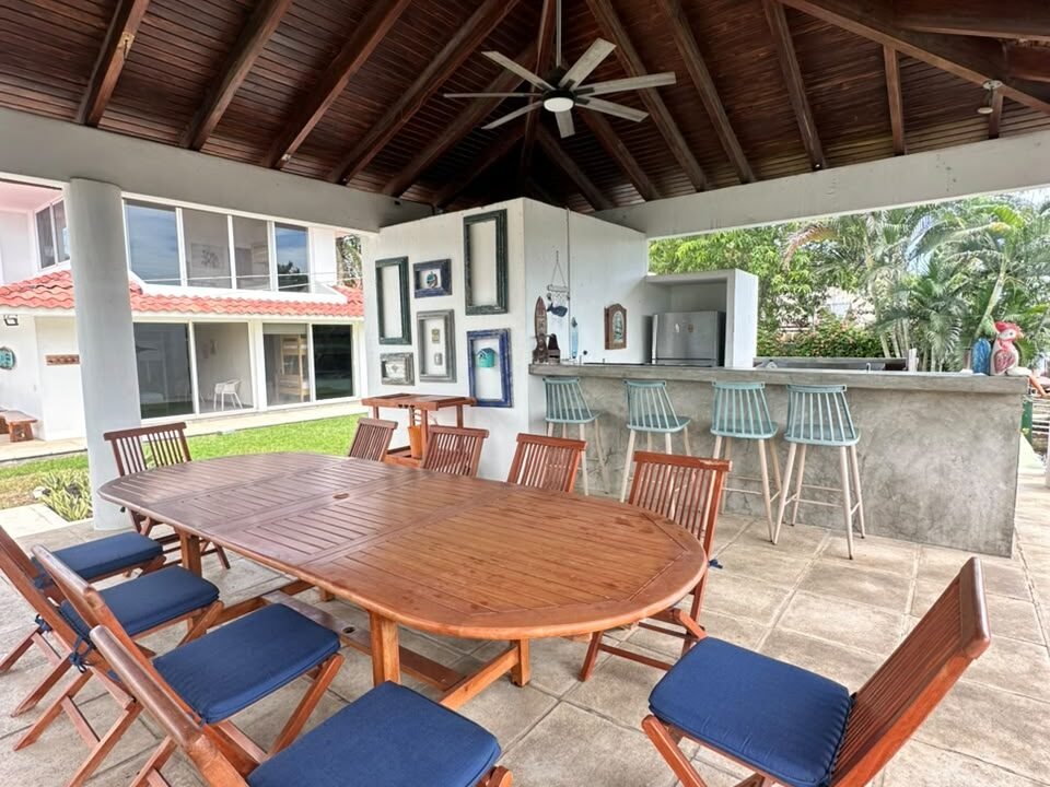 Casa en Puntavela Moderna y Minimalista (18)