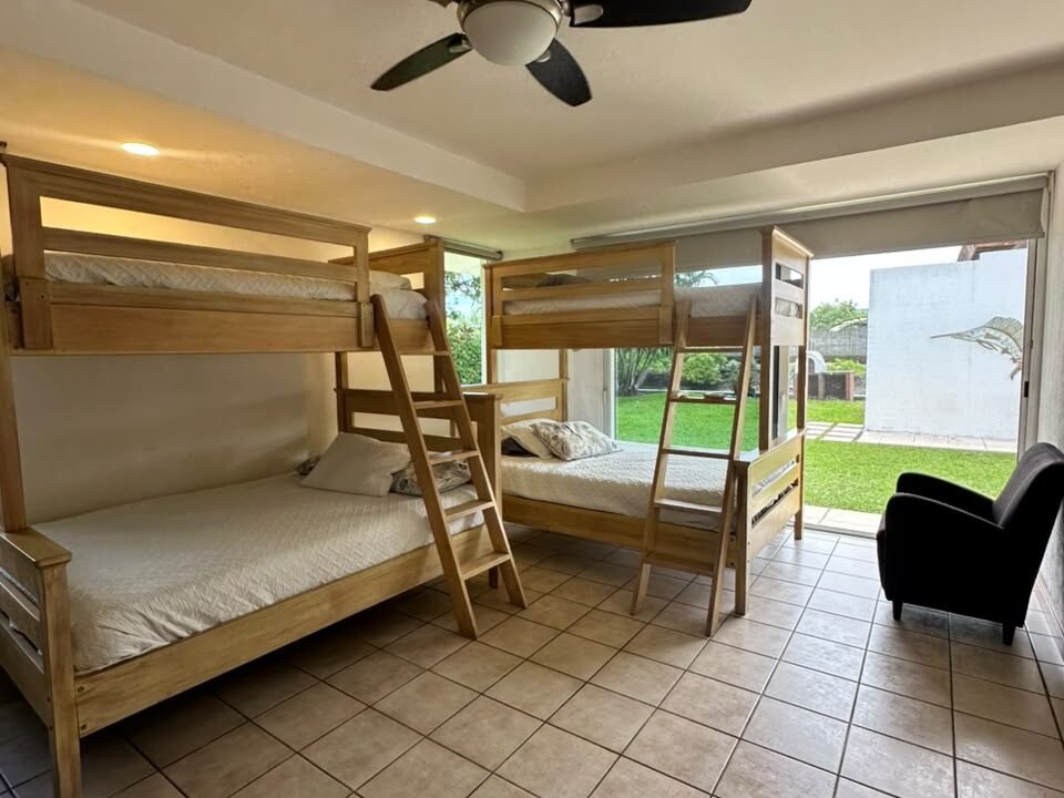 Casa en Puntavela Moderna y Minimalista (24)