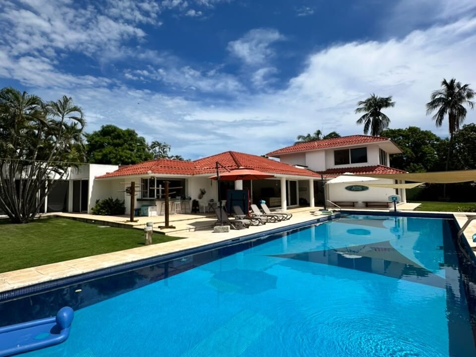 Casa en Puntavela Moderna y Minimalista (35)