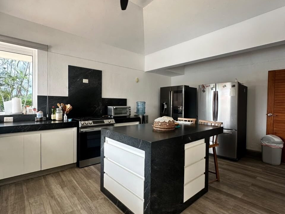 Casa en Puntavela Moderna y Minimalista (6)