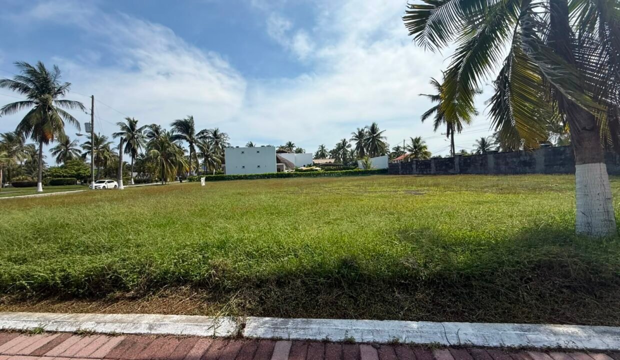Terreno en Sea Side Grande, Dos Terrenos Juntos (8)
