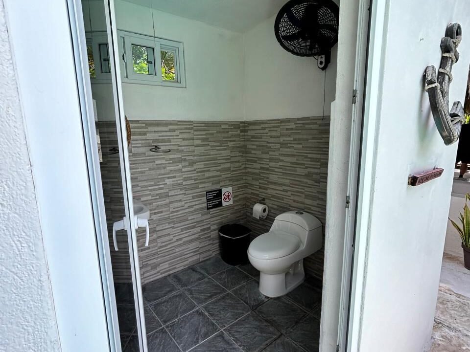 casa en venta en altamar ii con 5 habitaciones aire acondicionado piscina (4)