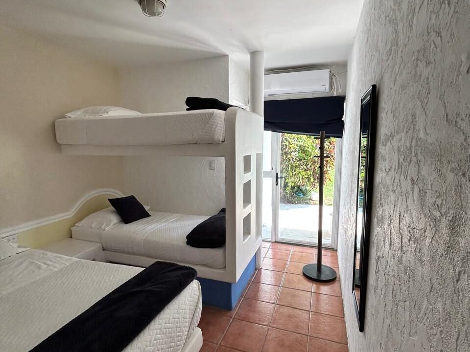 casa en venta en altamar ii con 5 habitaciones aire acondicionado piscina (7)