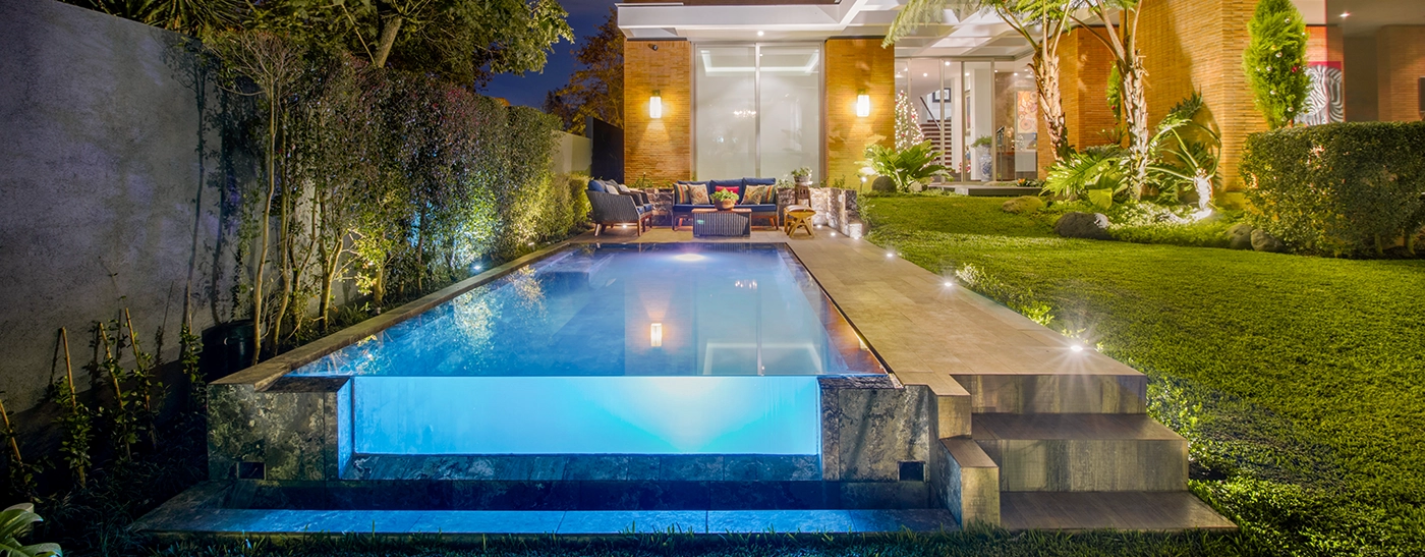 Piscina construida por Watermania